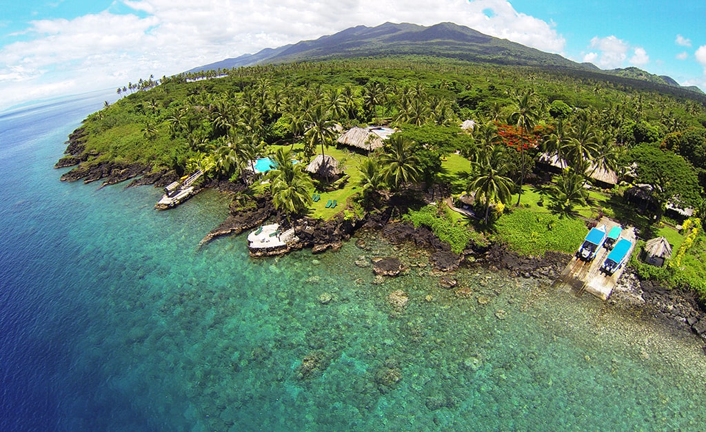An aerial view of Paradise Taveuni resort, which combines convenient access to reefs with idyllic out-island charm.