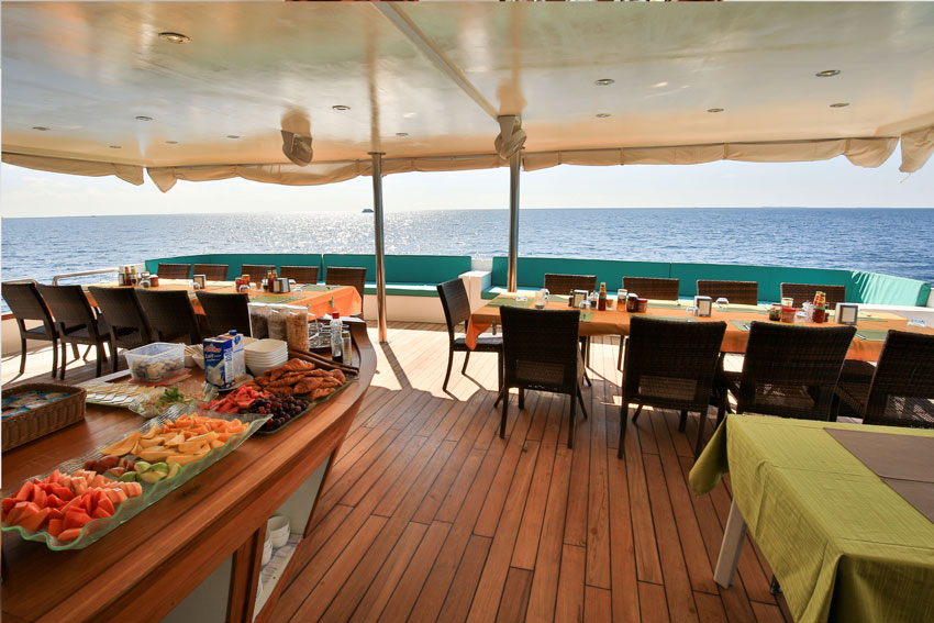 Alfresco dining on the upper deck.