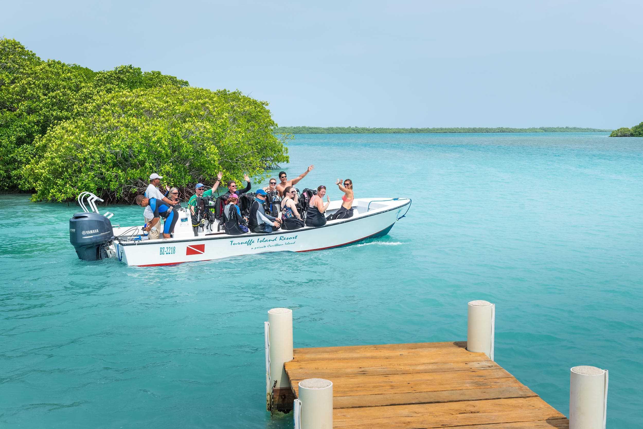 Small, fast dive launches are used for trips to sites within 5 to 15 minutes of the resort. The boats return to the resort after each dive to allow time to regroup and refresh.