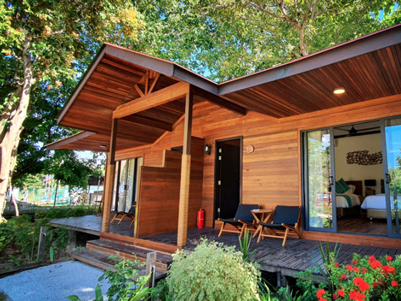 The resort's semi-detached Chalet's are set in a garden that's close to the beach.