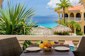 Apartments with ocean views provide spacious comforts.