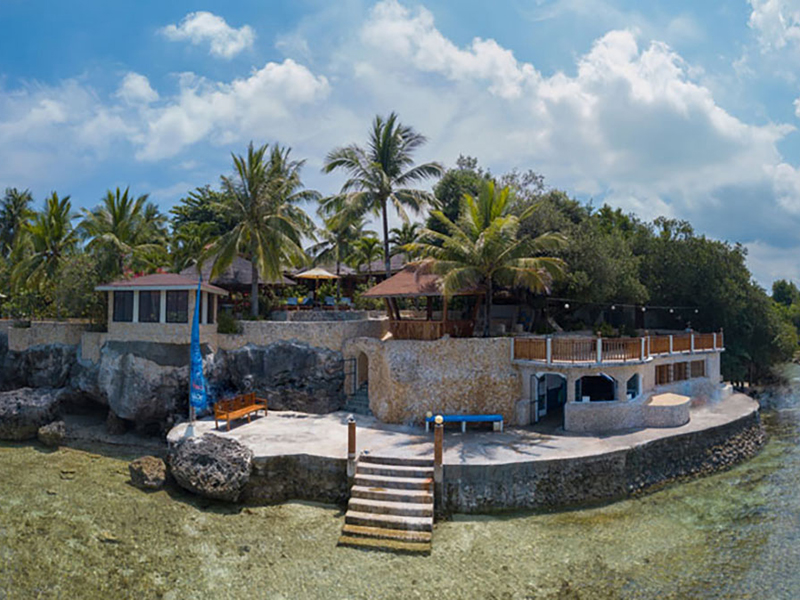 The dive center provides direct access to the house reef.
